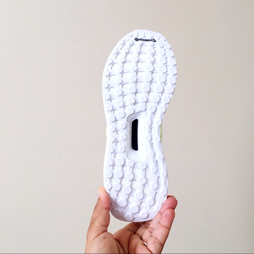 Adidas UltraBOOST Clima Neon Yellow White - Picture 10 of 11